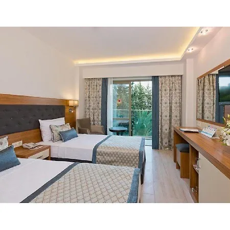 Incekum West Hotell 4*